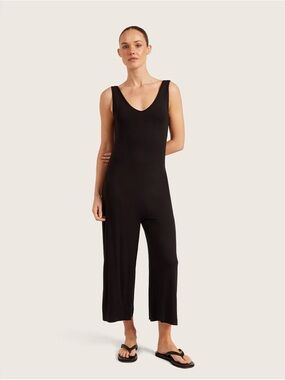 BOODY Black Sleeveless V-Neck Wide-Leg Jumpsuit